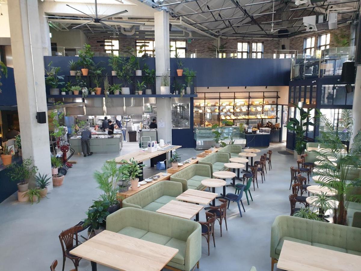 Junibino Hongdae โซล